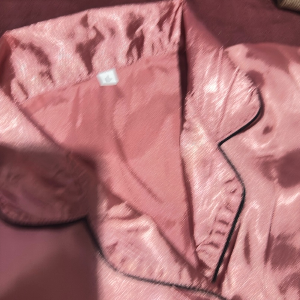 Pink Heart Pattern Pajama Set - Picture 4 of 4